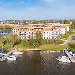 Marina - Przy Jeziorze, Taras, Tv55