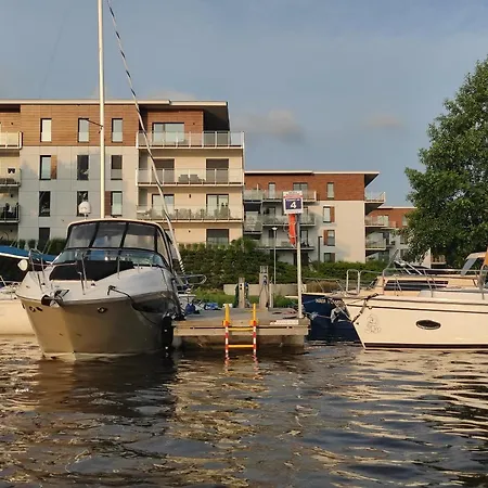 Marina - Przy Jeziorze, Taras, Tv55