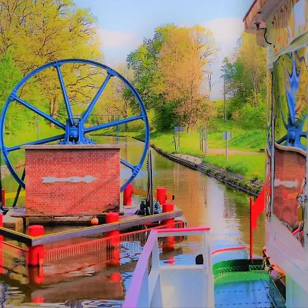 Marina - Przy Jeziorze, Taras, Tv55