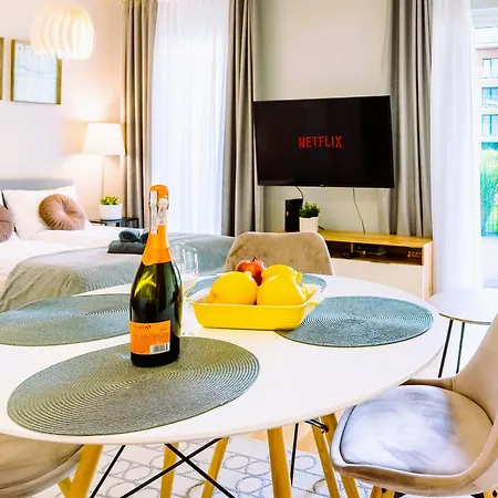 Apartmán Marina - Przy Jeziorze, Taras, Tv55