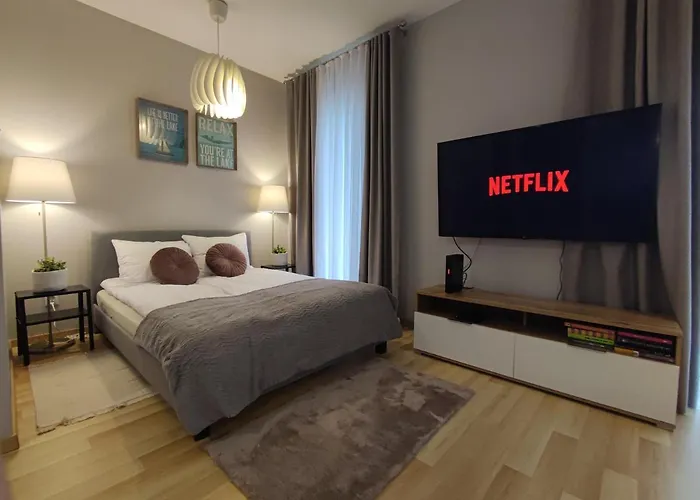 Marina - Przy Jeziorze, Taras, Tv55