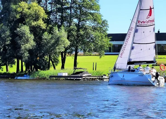 Marina - Przy Jeziorze, Taras, Tv55