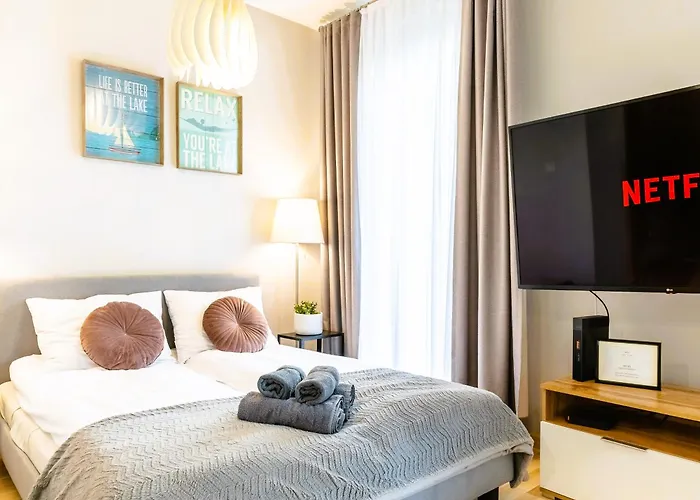 Apartament Marina - Przy Jeziorze, Taras, Tv55